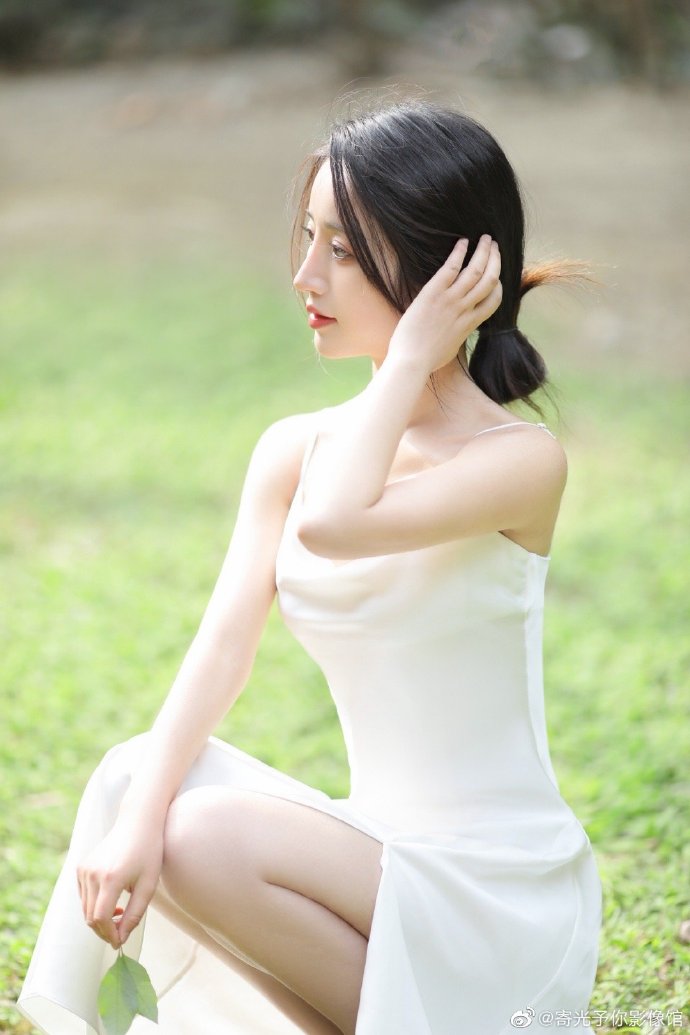 坚如磐石 海报